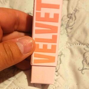 Diet Mannequin velvet trap lipstick